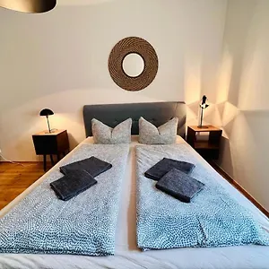 Alte Schoenhauser Lux Apartment Berlin