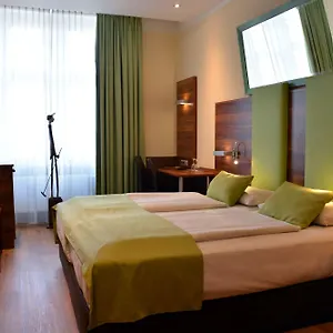 Arthotel Hotell