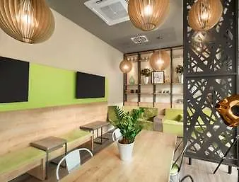 Super 8 By Wyndham Munich City West 3*,