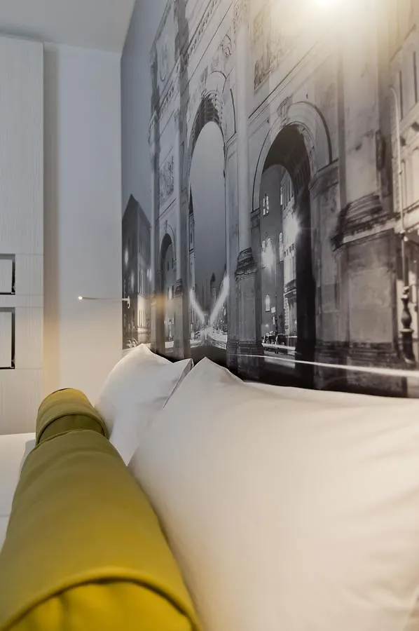 Super 8 By Wyndham Munich City West