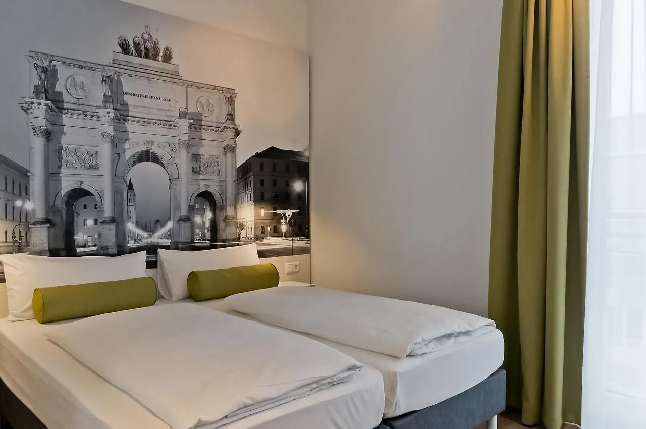 *** Hotel Super 8 By Wyndham Munich City West Alemania